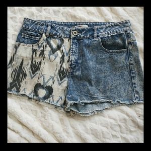 love, Fire Southwestern Print Jean Shorts 13